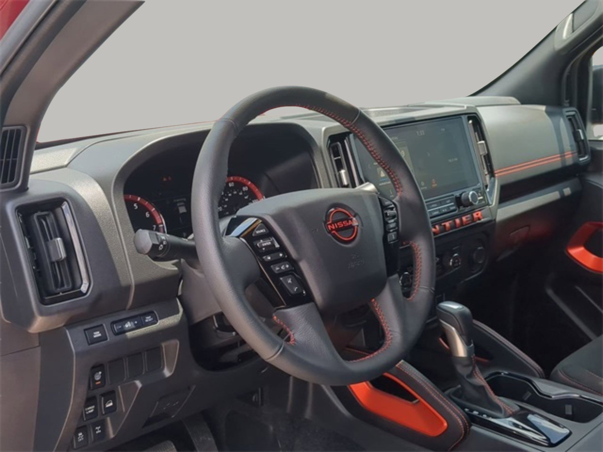 2025 Nissan Frontier PRO-4X photo 10