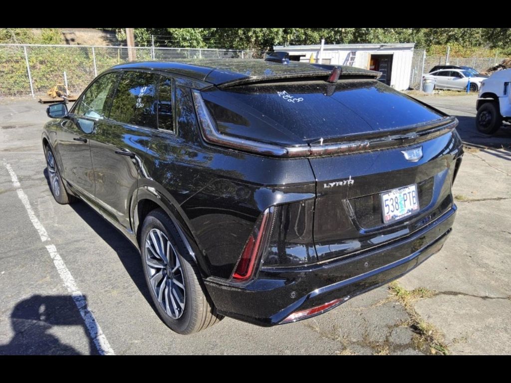 Used 2024 Cadillac LYRIQ Sport 1 with VIN 1GYKPTRL5RZ117871 for sale in Champaign, IL