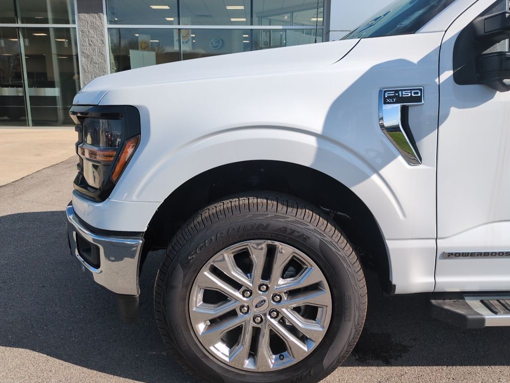2025 Ford F-150 XLT photo 15