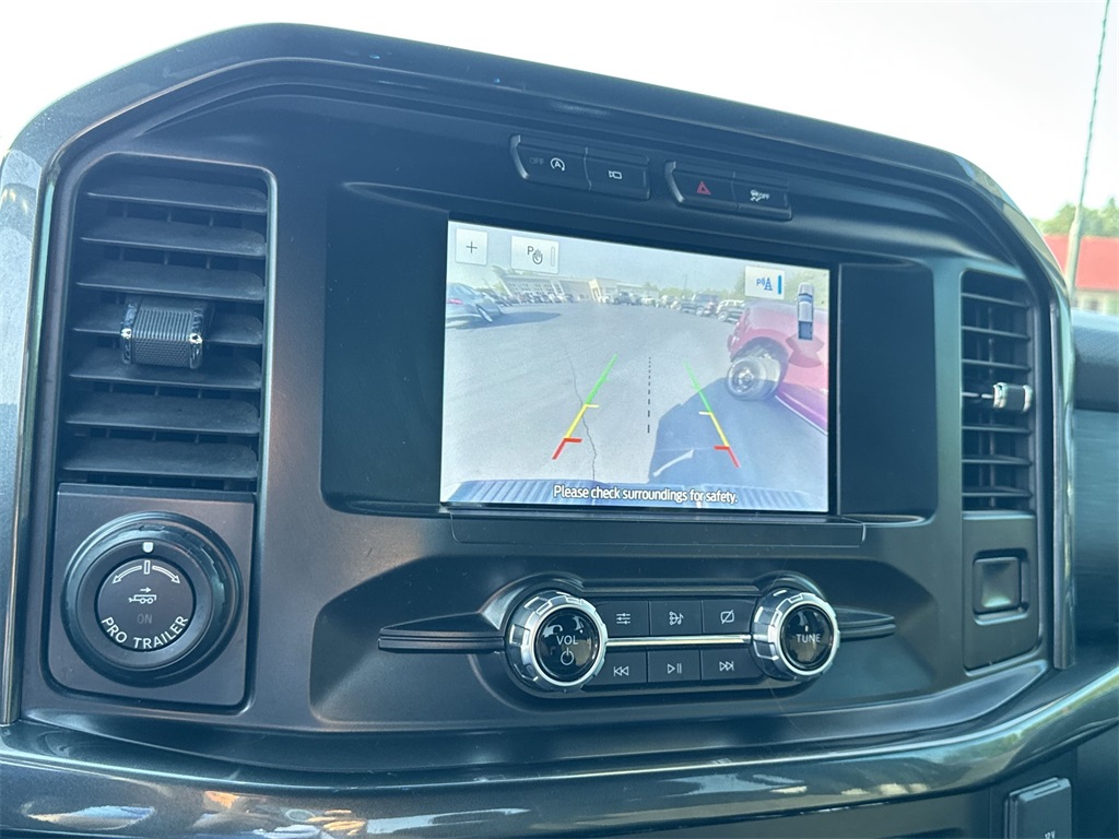 2021 Ford F-150 XLT photo 22