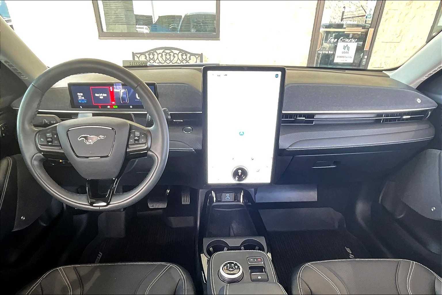 2024 Ford Mustang Mach-E Premium photo 13