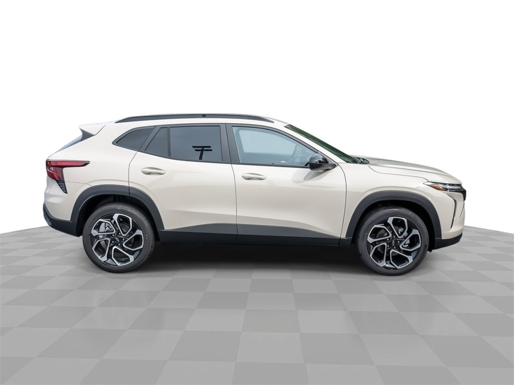 2026 Chevrolet Trax photo 11