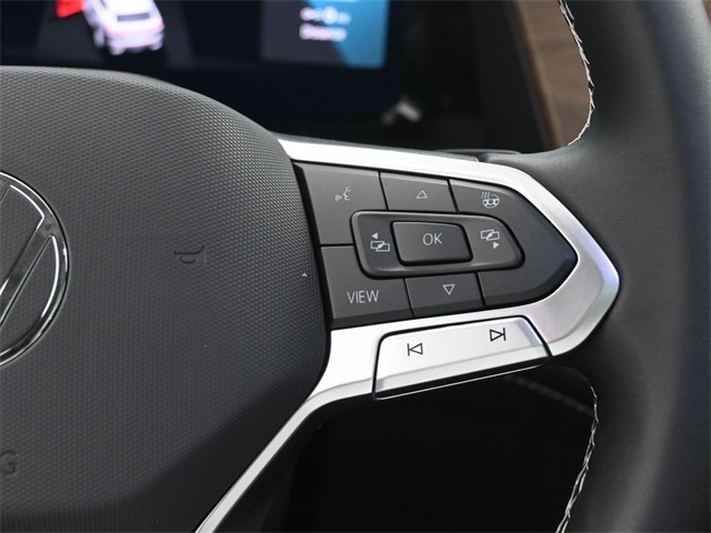 2025 Volkswagen Atlas SE Technology photo 25