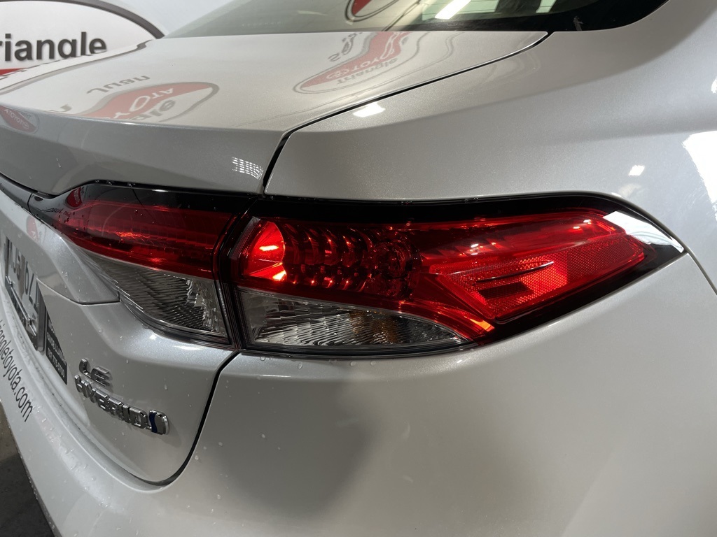 2024 Toyota Corolla Hybrid photo 9