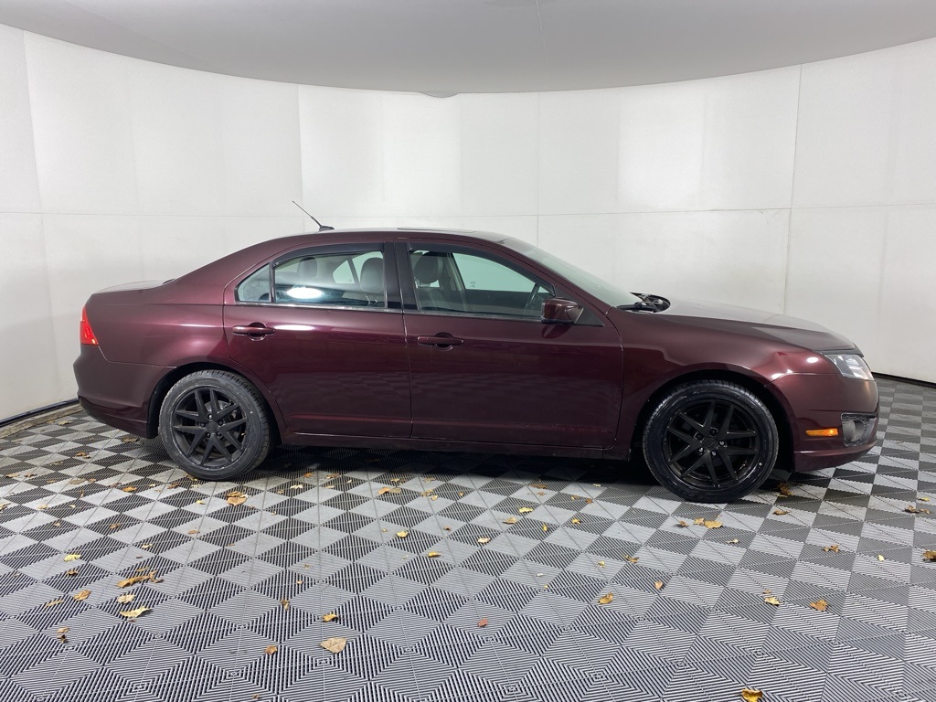 2012 Ford Fusion SEL photo 3