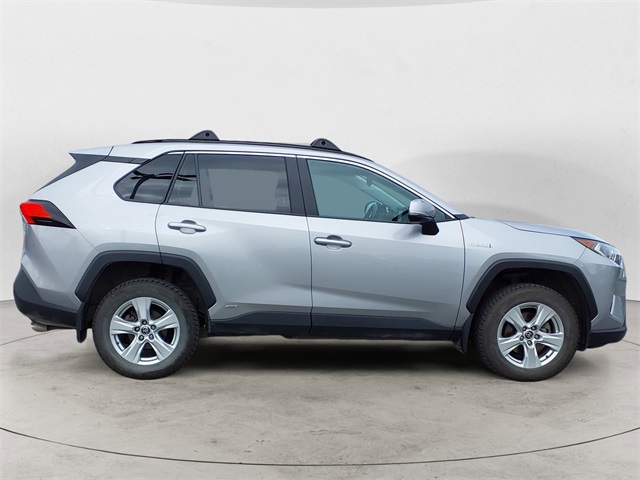 2021 Toyota RAV4 Hybrid XLE photo 6
