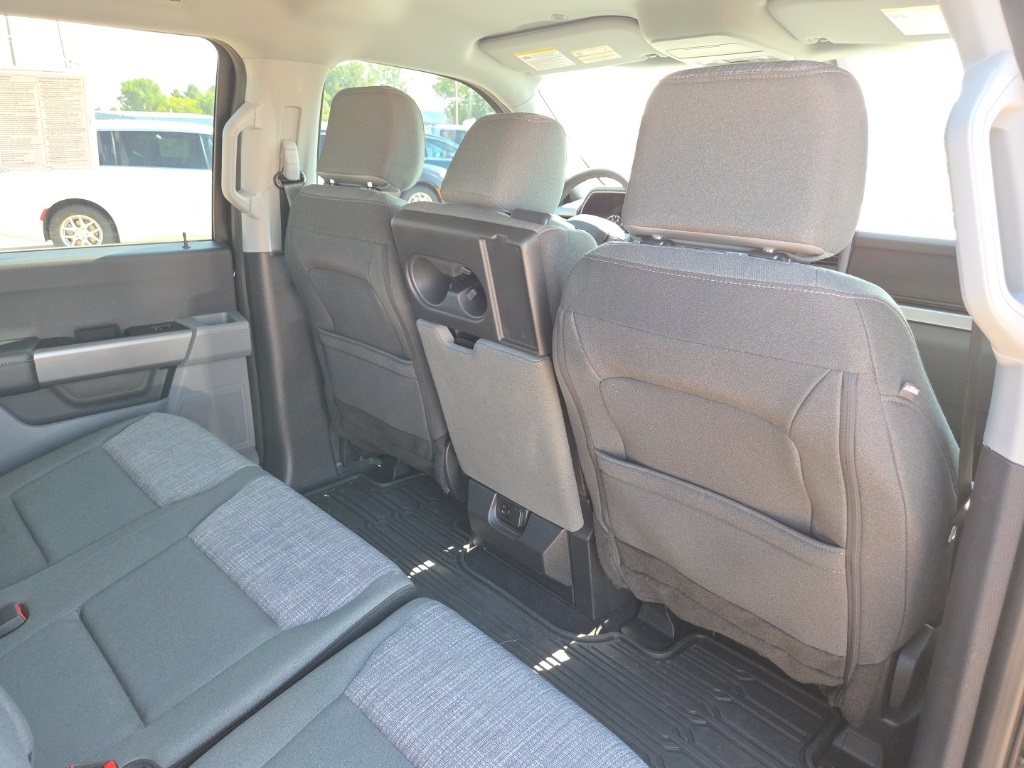 2023 Ford F-150 XLT photo 21