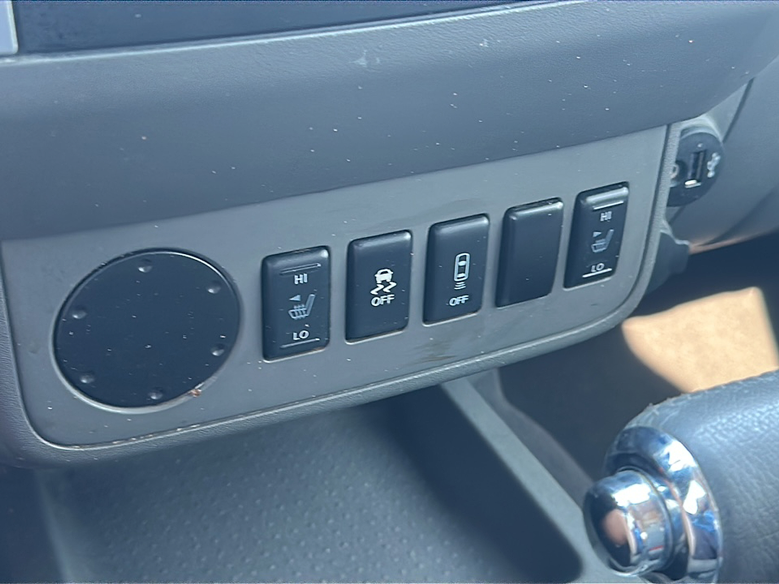 2019 Nissan Frontier SV photo 9