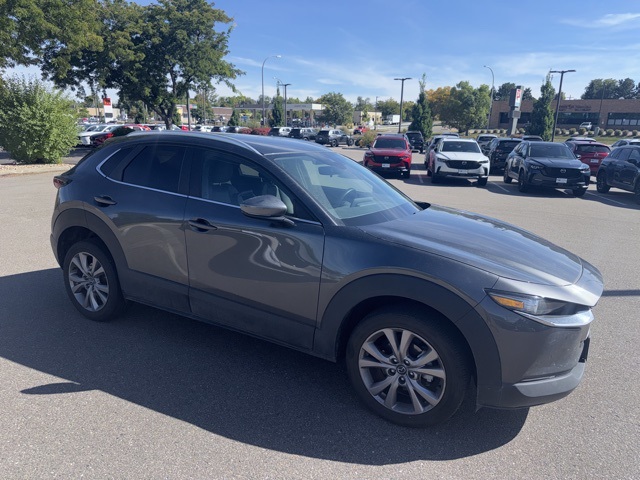 2022 Mazda CX-30 2.5 Select photo 3