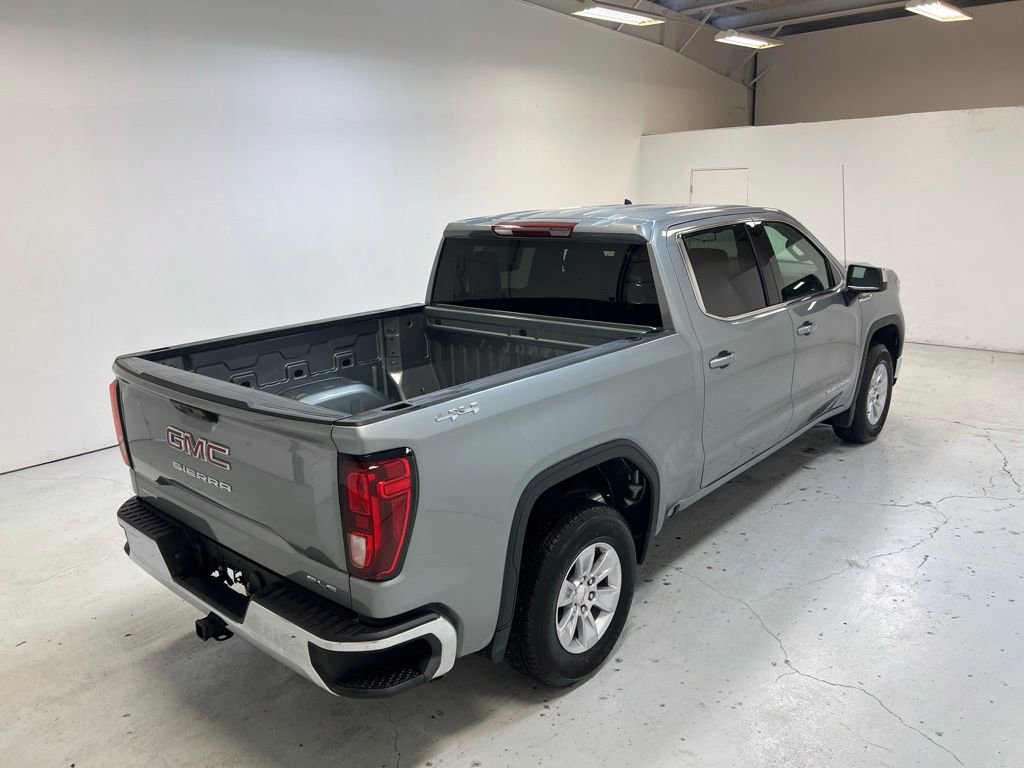 2026 Gmc Sierra 1500 SLE photo 2