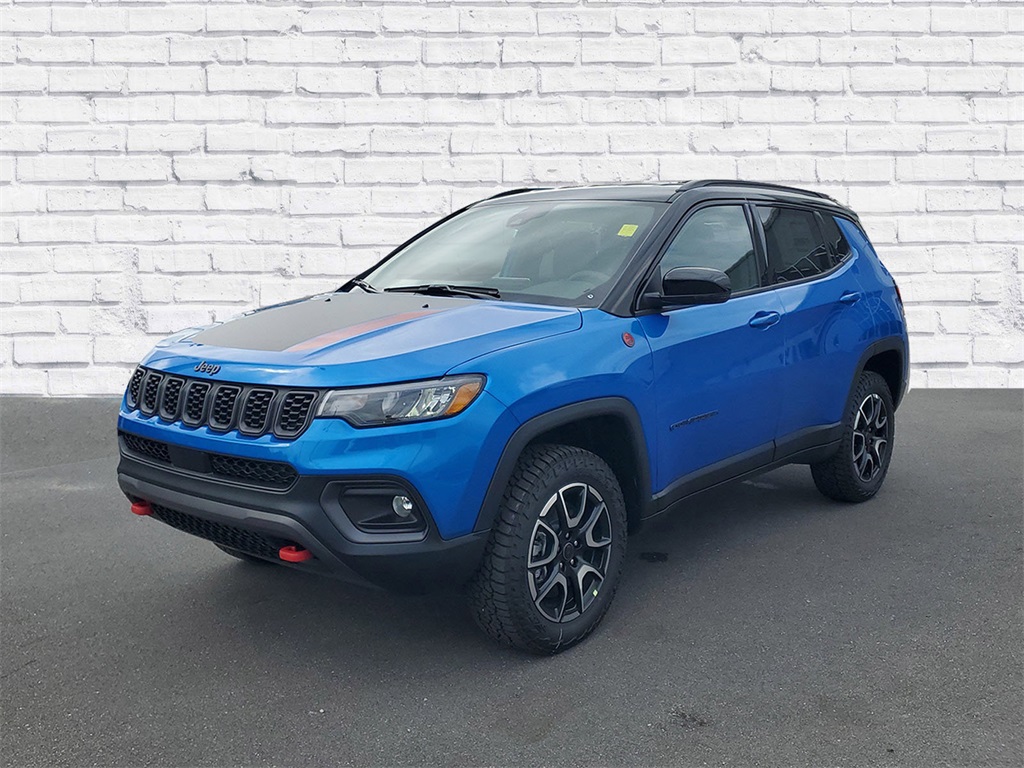 2026 Jeep Compass Trailhawk photo 4