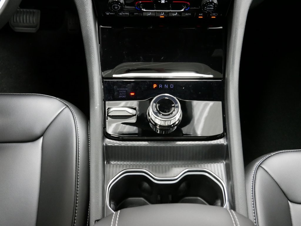 2025 Jeep Grand Cherokee Limited photo 13