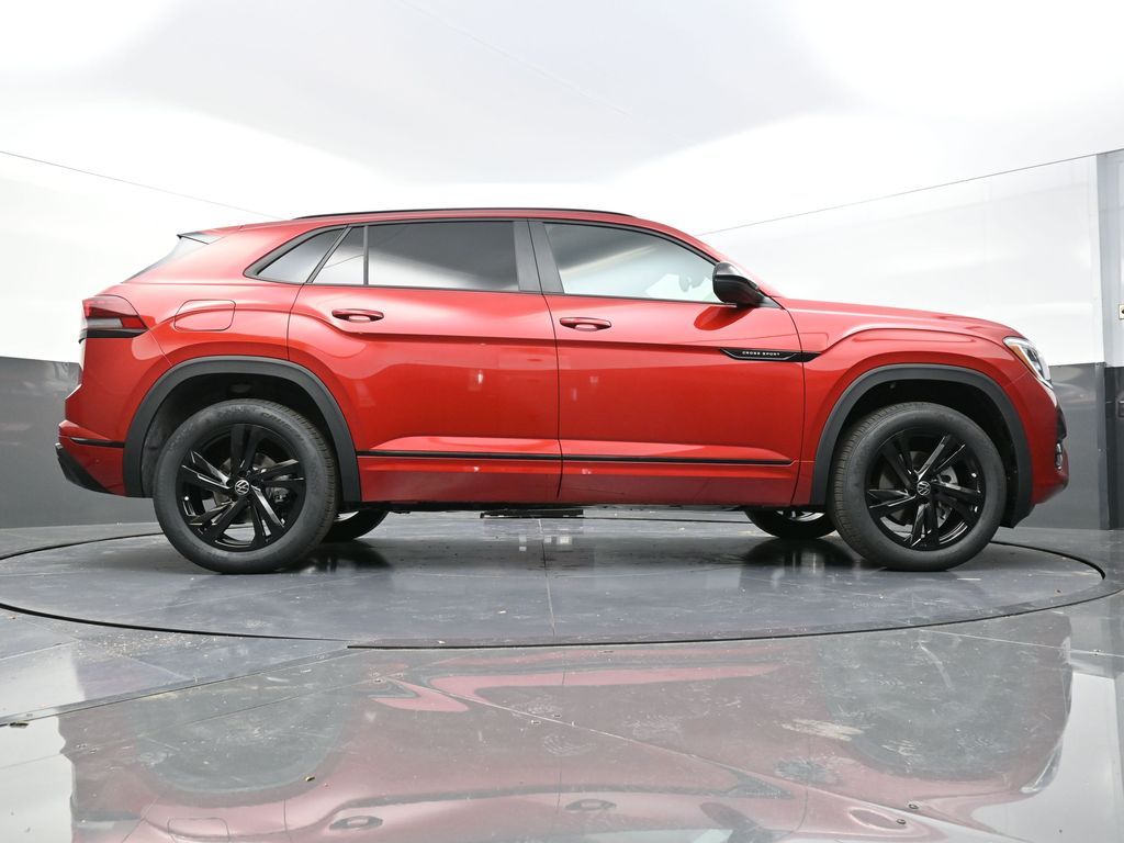 2025 Volkswagen Atlas Cross Sport SEL R-Line photo 25