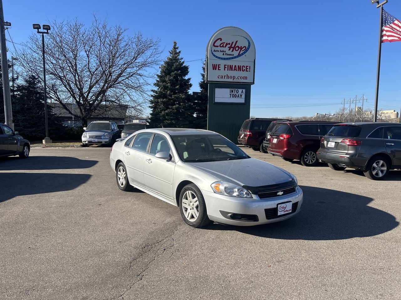 2011 Chevrolet Impala 2FL's photo