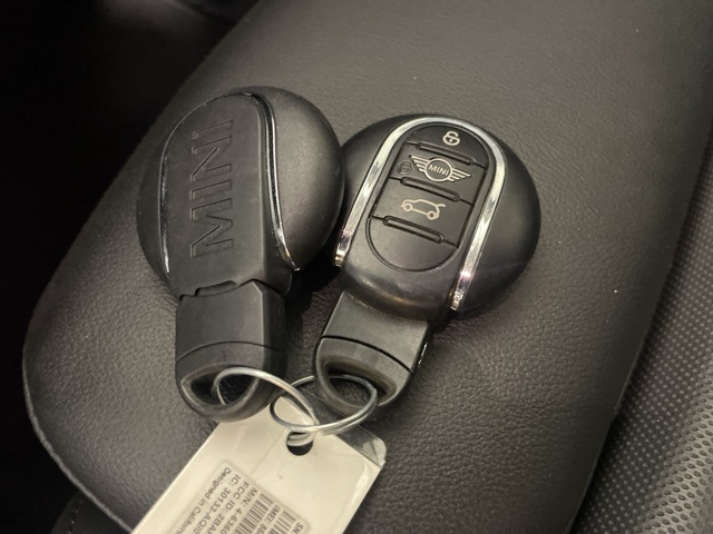 2019 Mini Cooper Signature photo 32