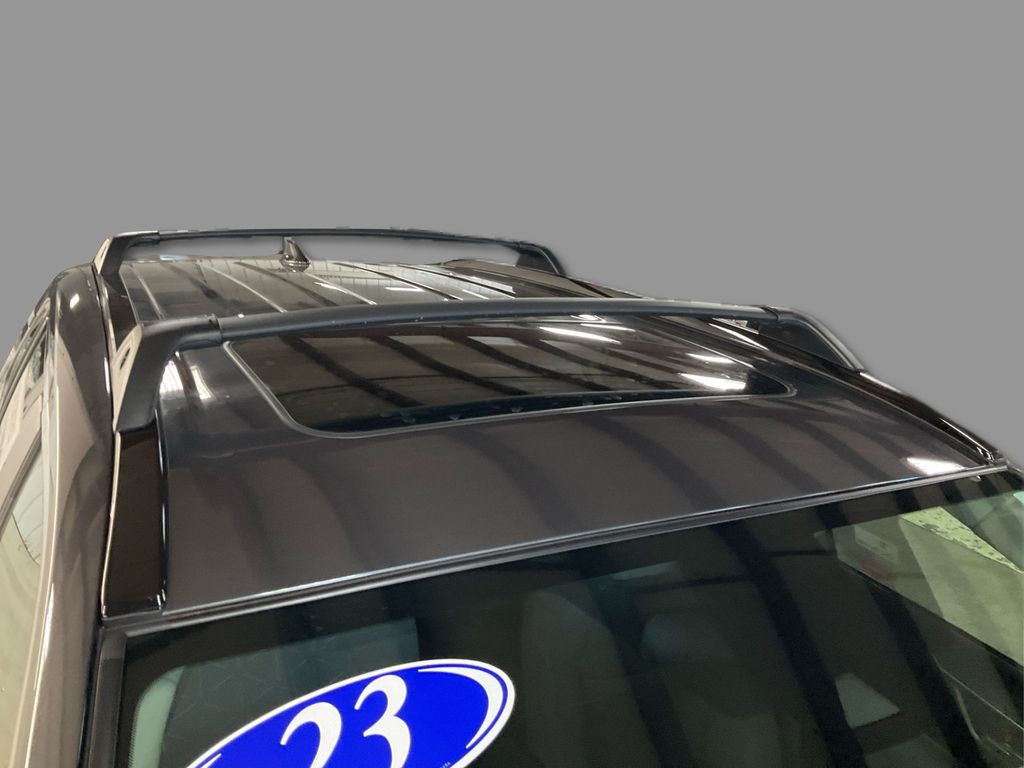 2023 Toyota RAV4 XLE photo 8