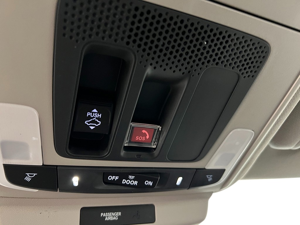 2025 Honda Accord Hybrid Touring photo 20