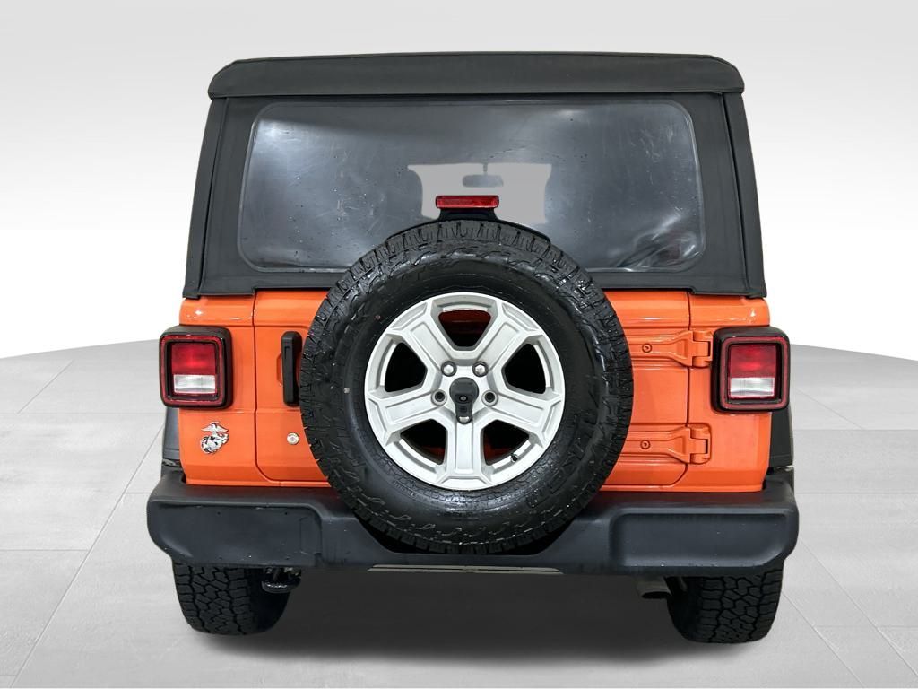 2018 Jeep Wrangler Unlimited Sport S photo 17