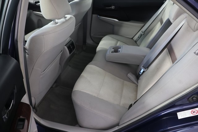 2014 Toyota Camry L photo 19