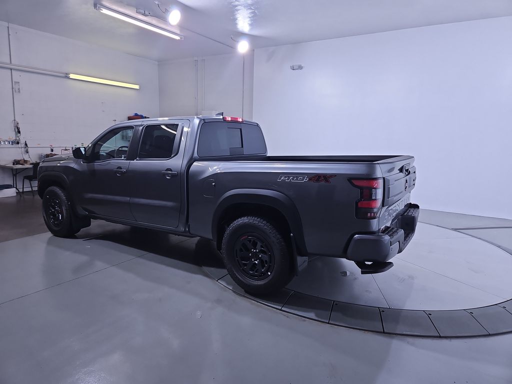 2025 Nissan Frontier PRO-4X photo 3