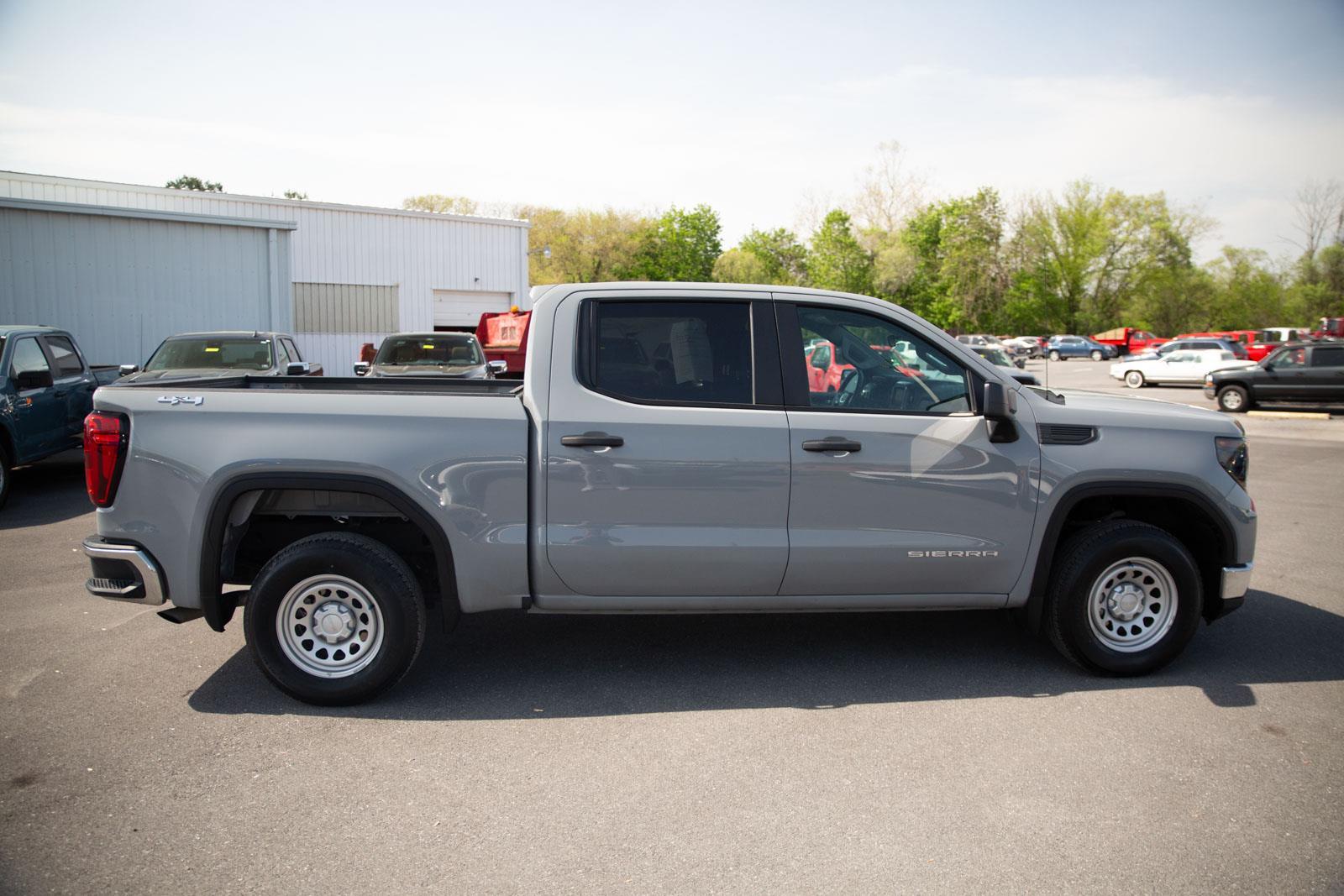 2024 Gmc Sierra 1500 Pro photo 2