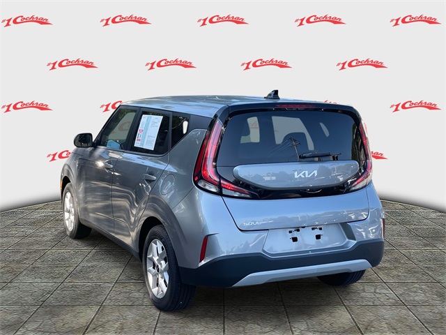 2023 Kia Soul LX photo 4
