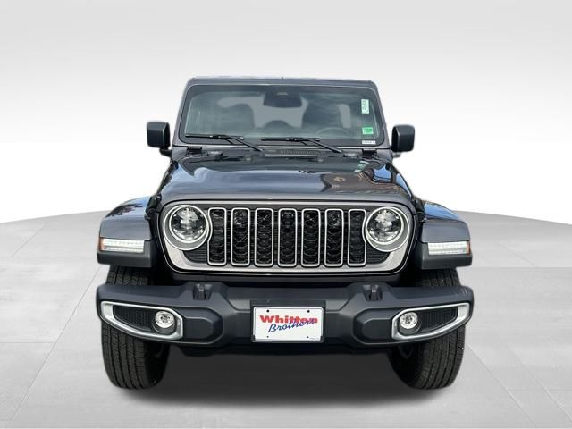 2025 Jeep Wrangler Sahara photo 7