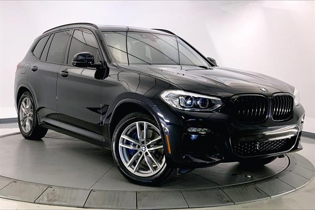 2021 BMW X3 30e's photo