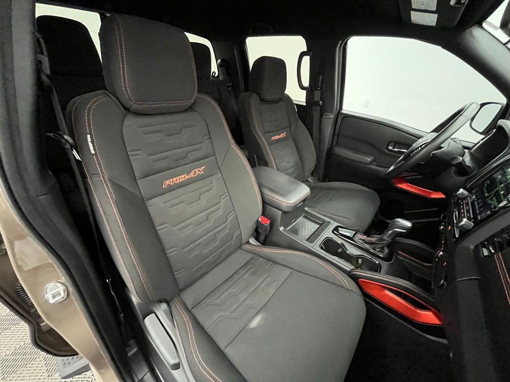 2023 Nissan Frontier PRO-4X photo 25