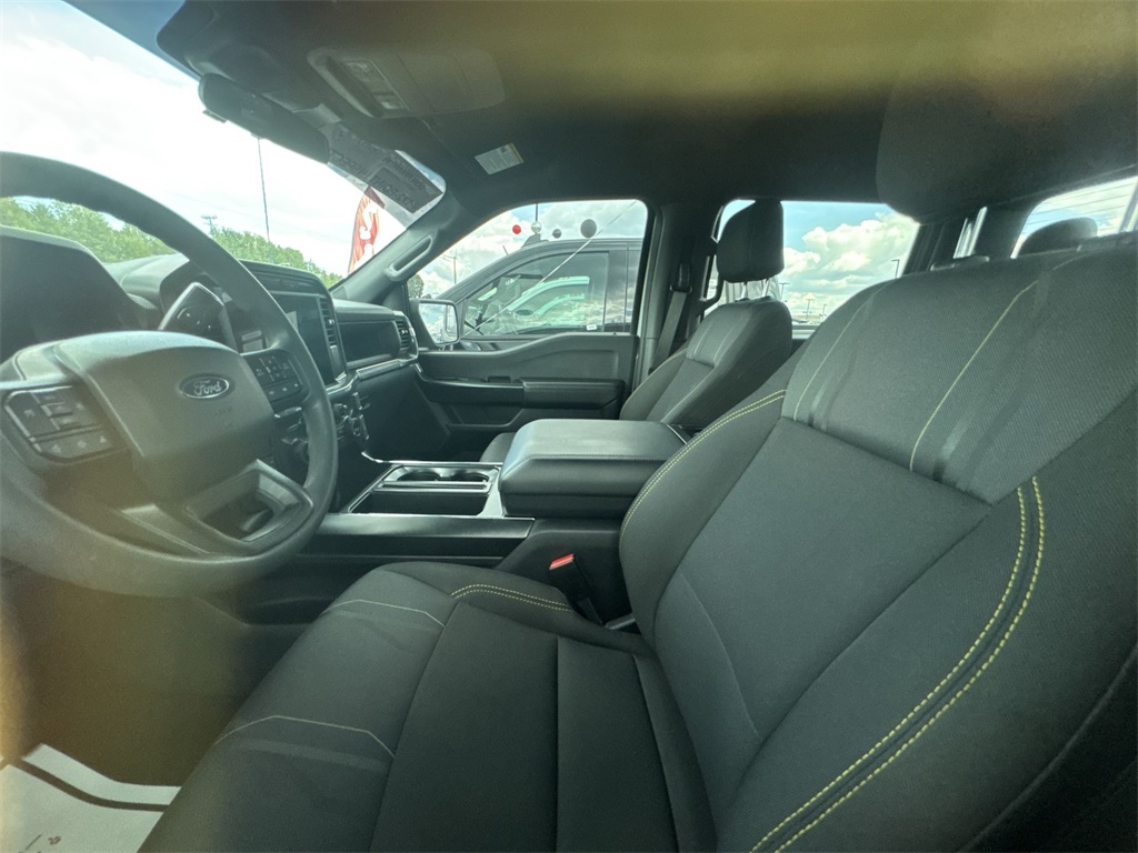 2024 Ford F-150 STX photo 11
