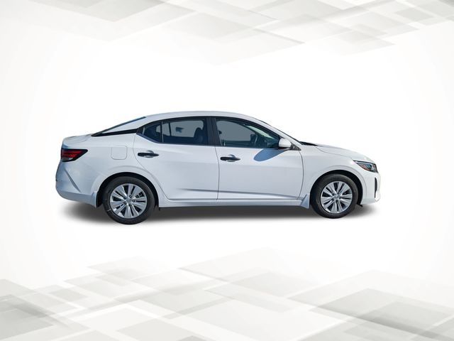 2025 Nissan Sentra S photo 3