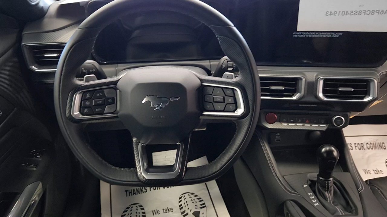 2025 Ford Mustang GT Premium photo 14