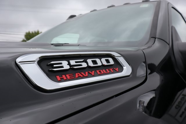 2025 Ram 3500 Limited photo 9