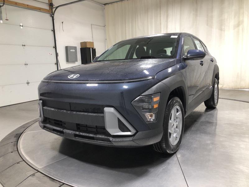 2026 Hyundai Kona SE photo 3