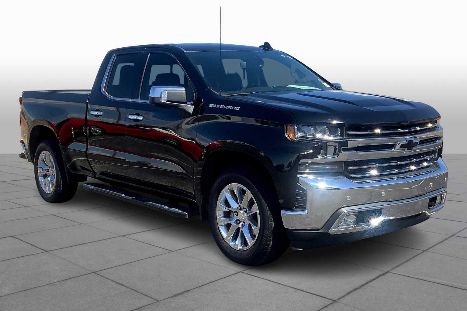 2019 Chevrolet Silverado 1500 LTZ photo 2
