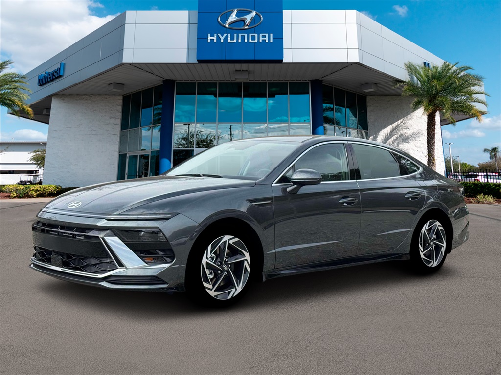 2026 Hyundai Sonata SEL Sport photo 2