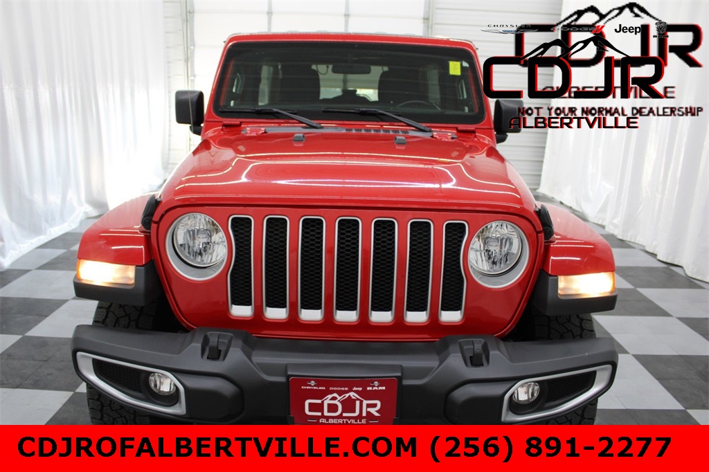 2020 Jeep Wrangler Unlimited Sahara photo 3