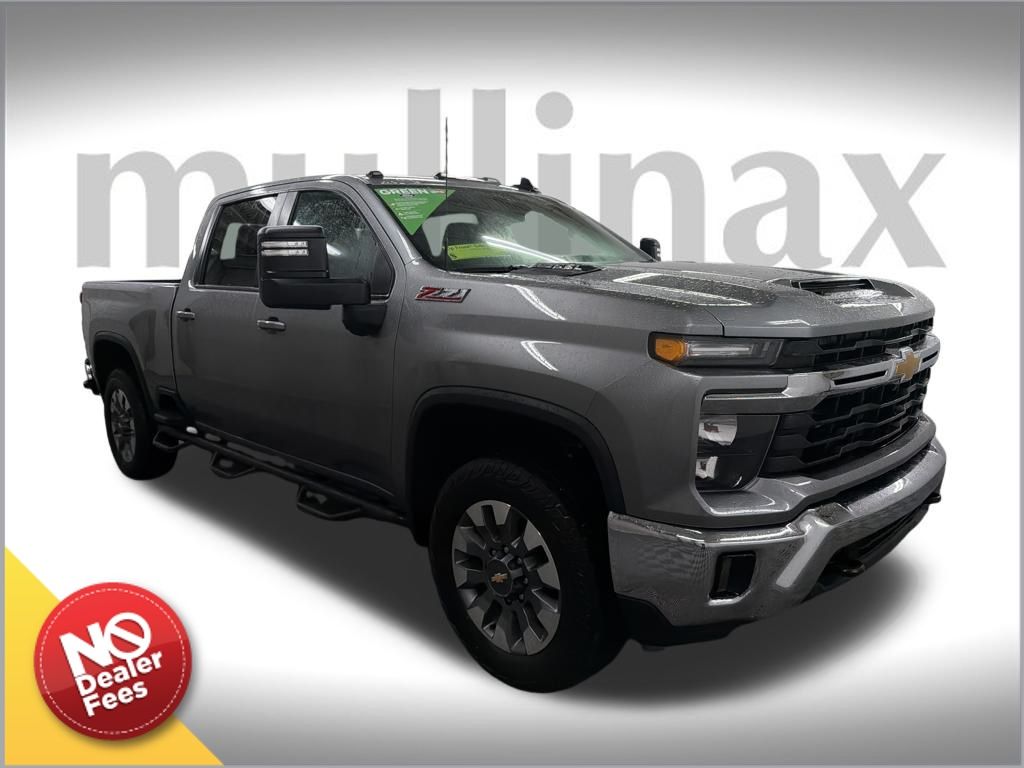 2024 Chevrolet Silverado 2500HD LT's photo