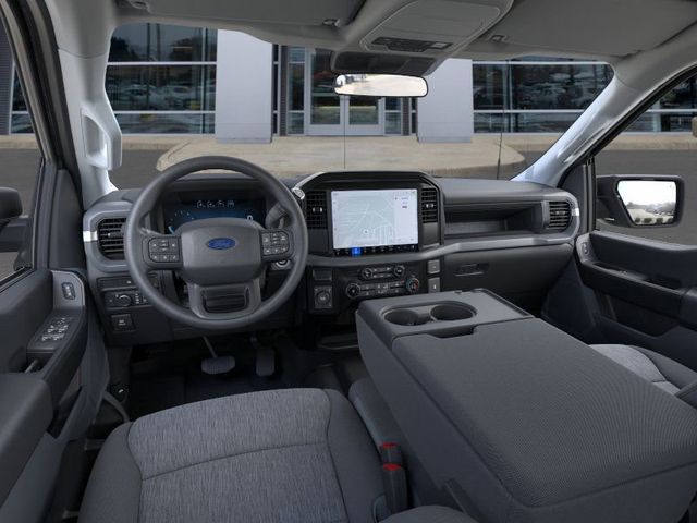 2025 Ford F-150 XL photo 9