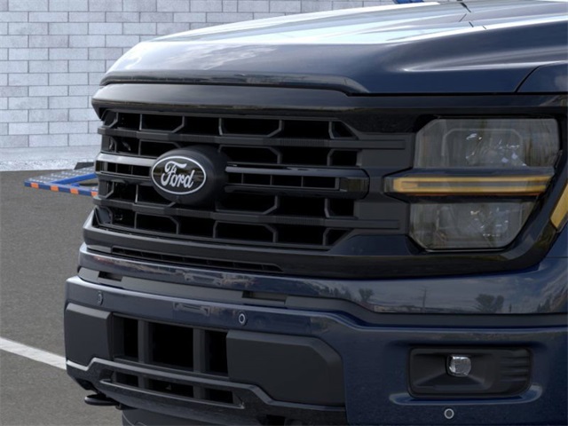2025 Ford F-150 XLT photo 16