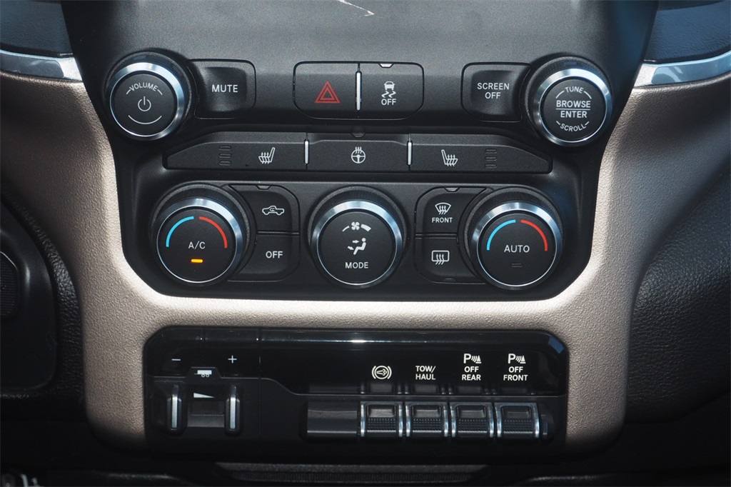 2021 Ram 2500 Laramie photo 19