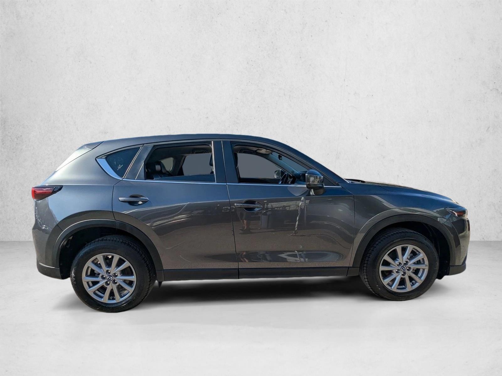 2023 Mazda CX-5 2.5 Select photo 4