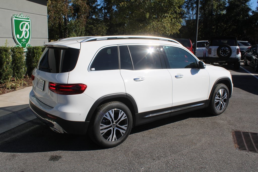2025 Mercedes Benz GLB 250 photo 4