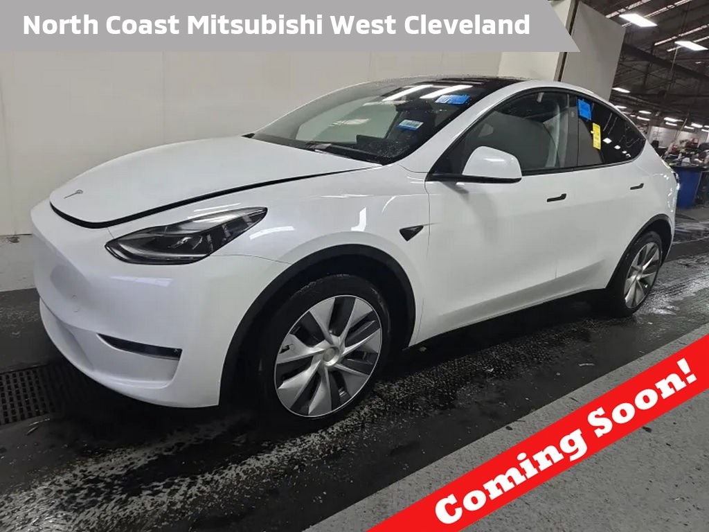 2023 Tesla Model Y Long Range's photo