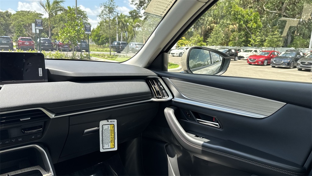 2025 Mazda CX-90 3.3 Turbo Preferred photo 14