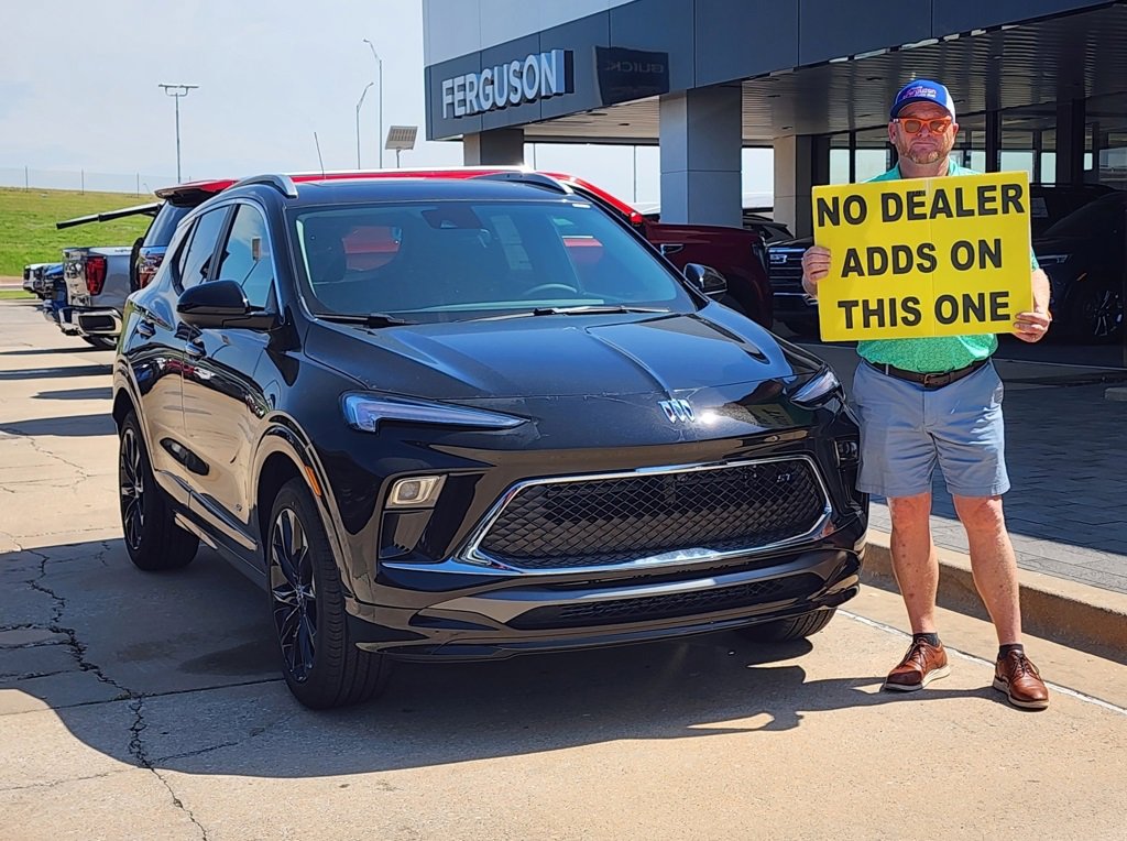 2026 Buick Encore GX Sport Touring's photo