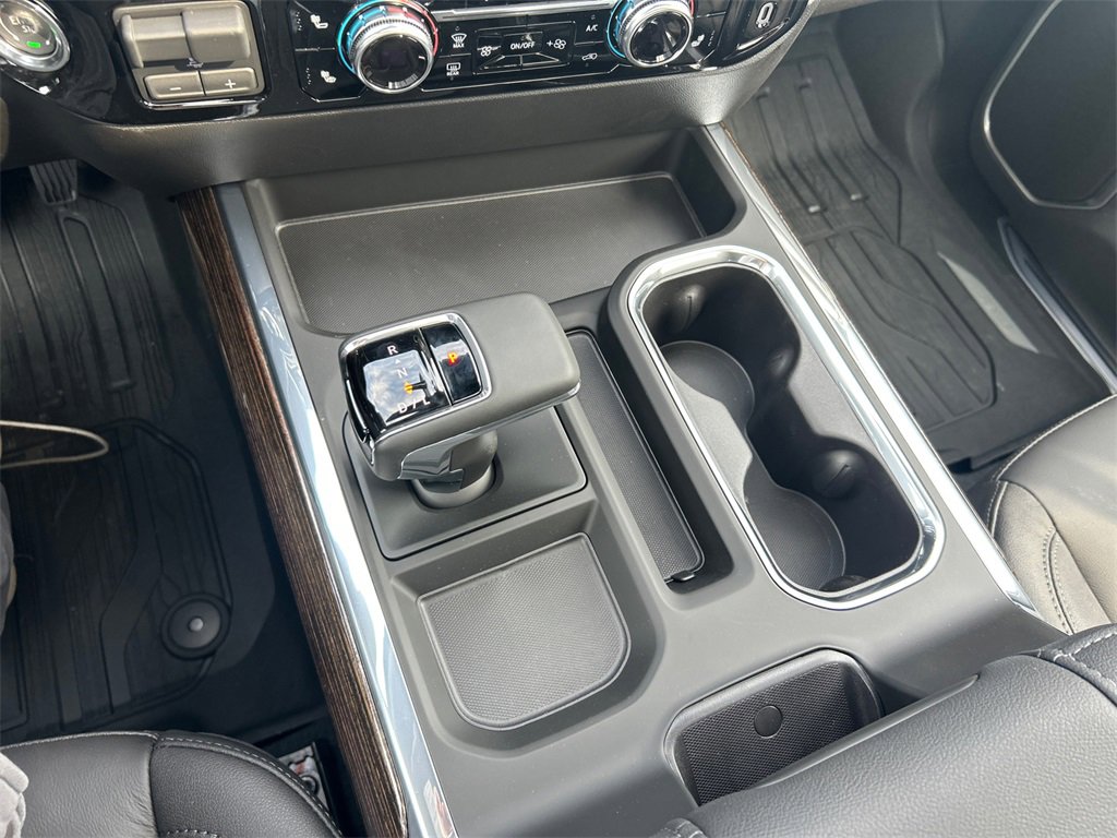 2026 GMC SIERRA - Image 26