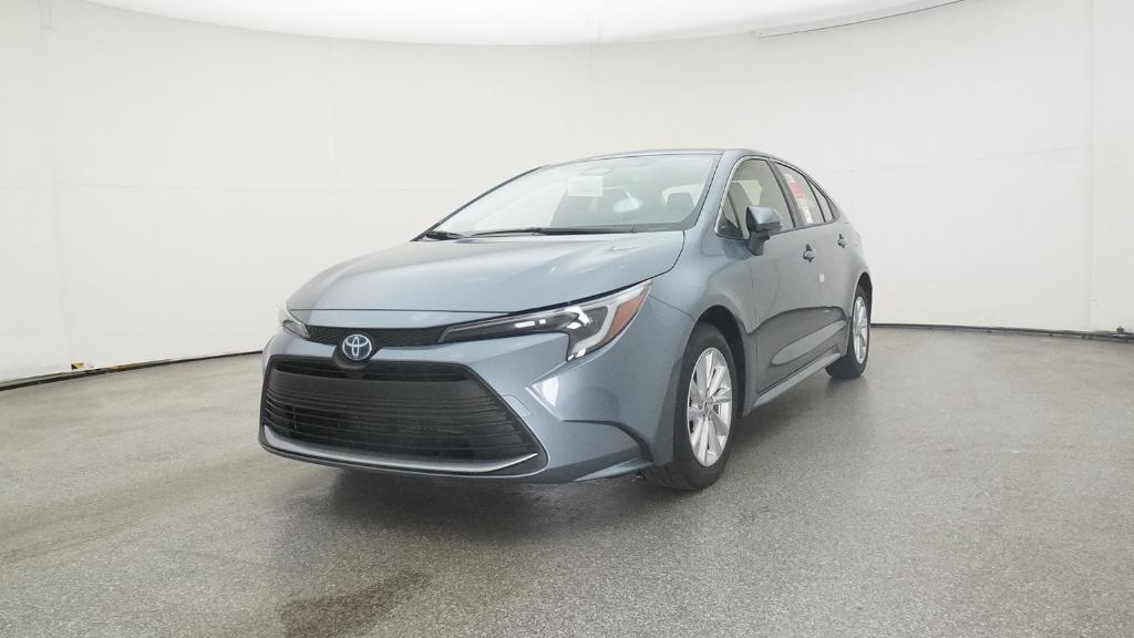 2025 Toyota Corolla Hybrid XLE photo 4