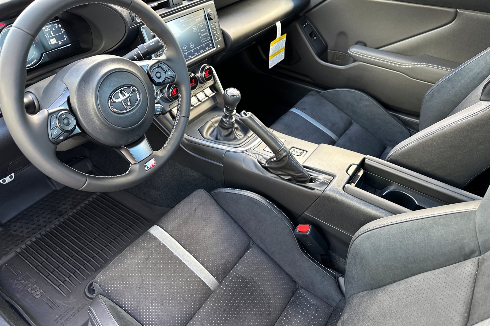 2025 Toyota GR86 Premium photo 10