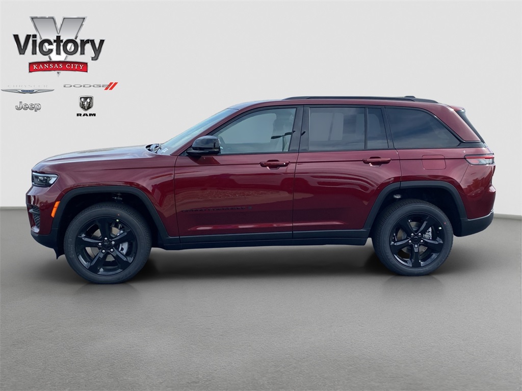 2025 Jeep Grand Cherokee Altitude X photo 3